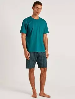 Пижама (футболка с круглым вырезом с накладным нагрудным карманом и шорты с узором) изумрудного цвета CALIDA 43088c536